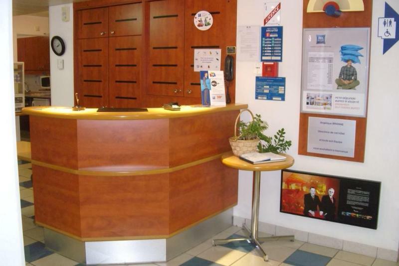 Ibis Budget קוטאנס מראה חיצוני תמונה